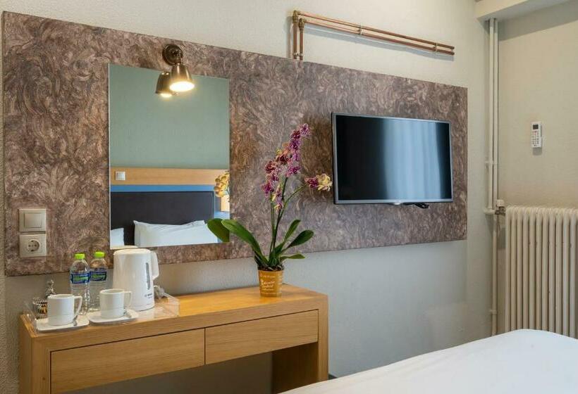 غرفة قياسية, Kastalia Boutique