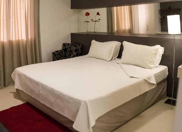 行政套房, L´acordes