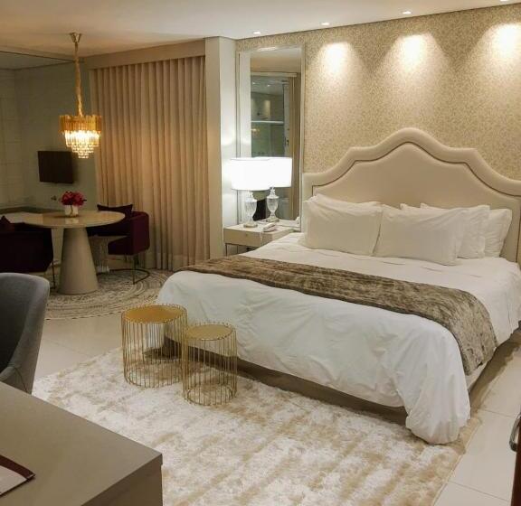 带大床的套房, L´acordes