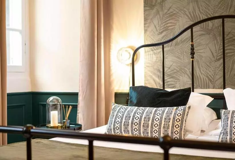 اتاق سوپریور, Les Suites De Sautet