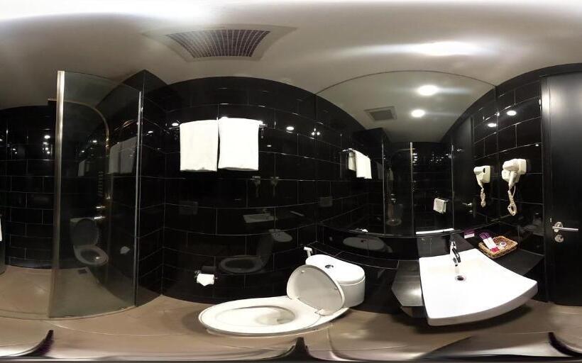 Номер Deluxe, Little Amaroossa Residence Jakarta