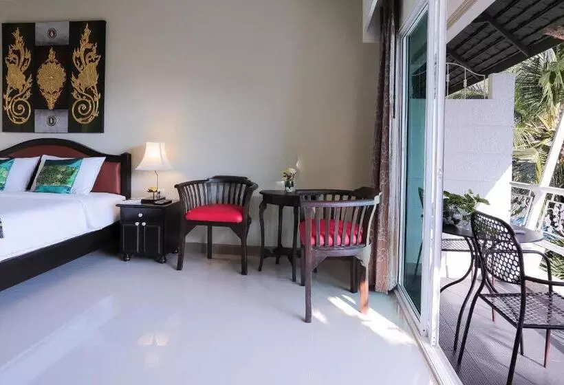 اتاق سوپریور, Naka Resort