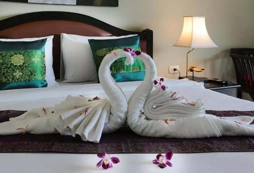 اتاق سوپریور, Naka Resort