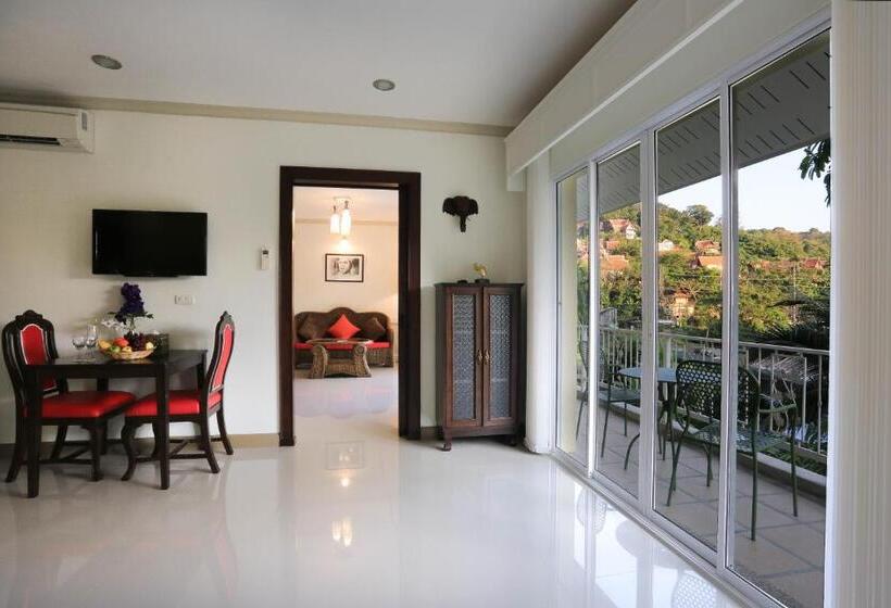 스탠다드 룸 킹사이즈 침대, Naka Resort