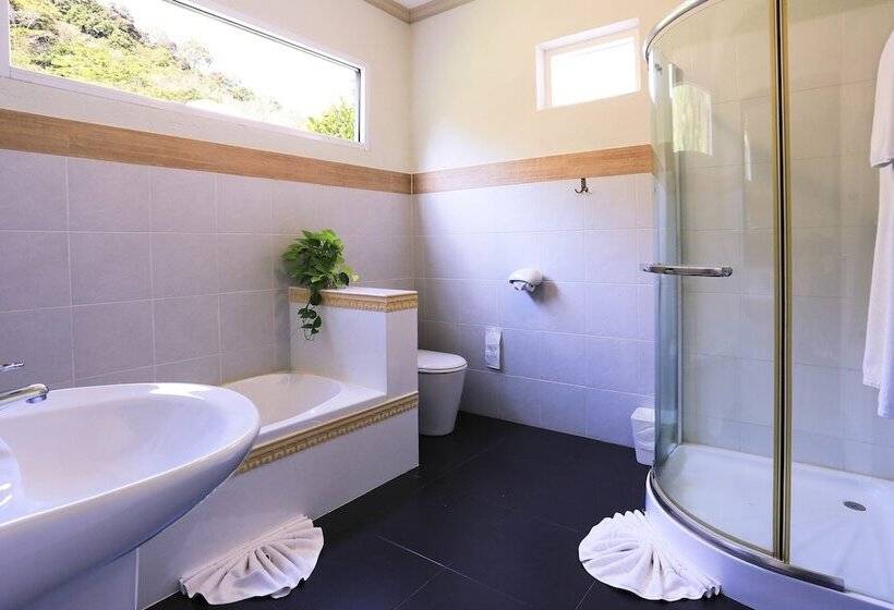 デラックスルーム, Naka Resort