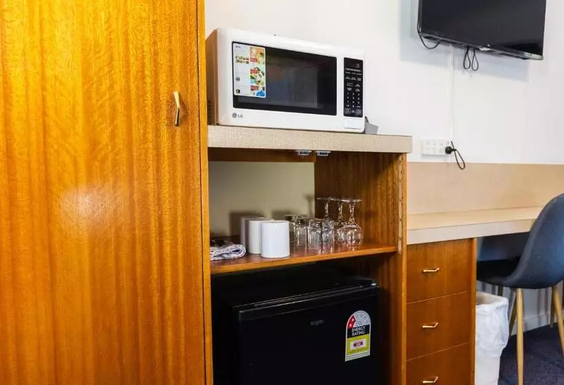 スタンダードルーム, Midlands Motel
