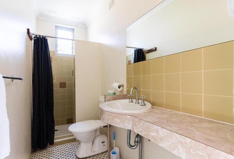 חדר סטנדרט, Midlands Motel