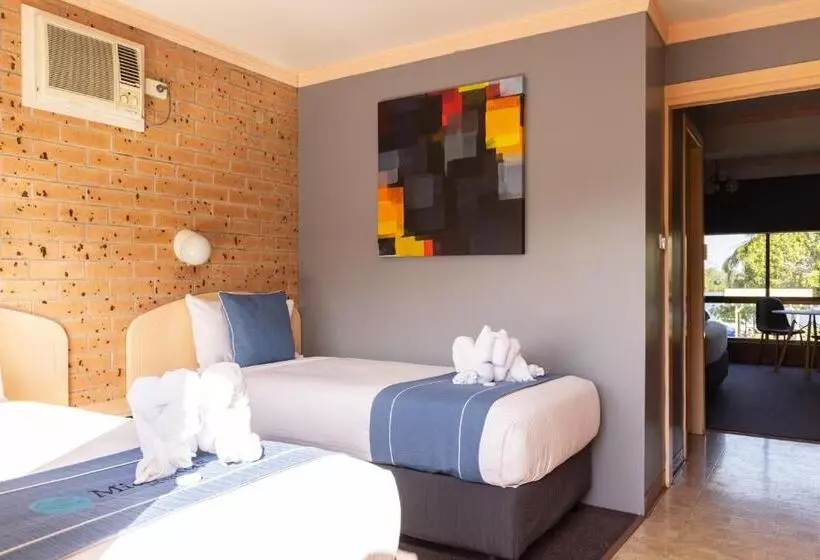 スイート（家族用）, Midlands Motel