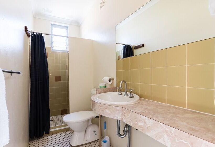 חדר סטנדרט, Midlands Motel