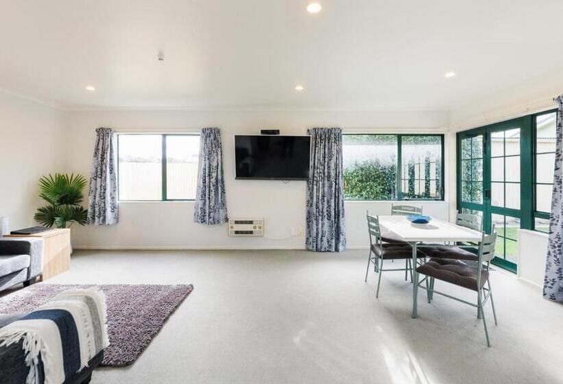 דירת שני חדרים, Camelot Motor Lodge And Conference Centre