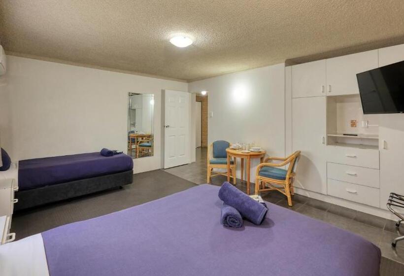 דירת שני חדרים, Hamilton Hume Motor Inn