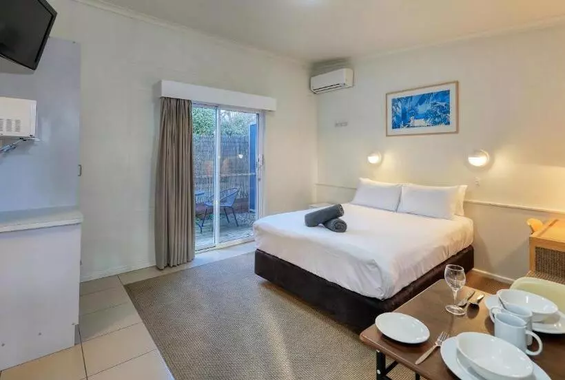 エクゼクティブルーム, Hamilton Hume Motor Inn