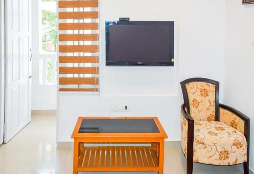 Estúdio Estandar com Sacada, Phils  Residency & Banquets