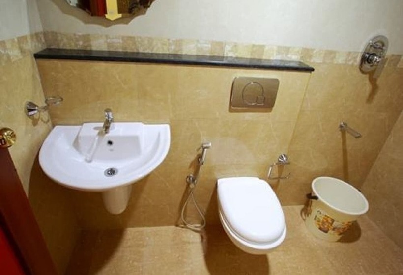 Quarto Estandar, Phils  Residency & Banquets