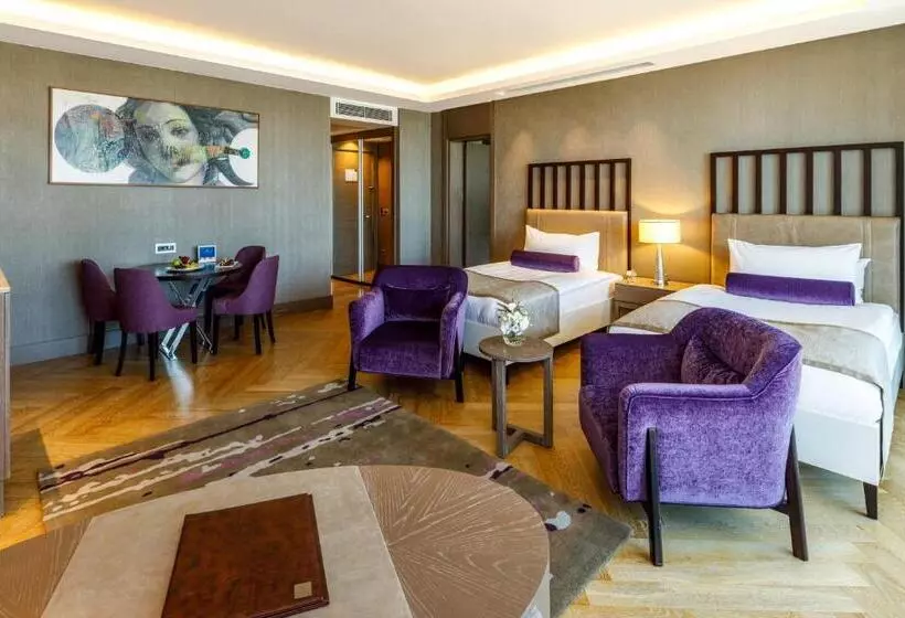 سوئیت مدیریتی 2 خوابه, Sirene Luxury Hotel Bodrum
