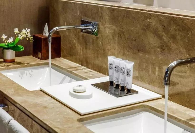 اتاق لوکس با چشم‌انداز دریا, Sirene Luxury Hotel Bodrum