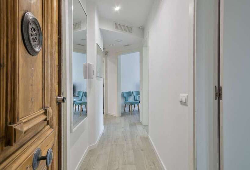 Апартаменты 3 Спальни, Stay Together Barcelona Apartments