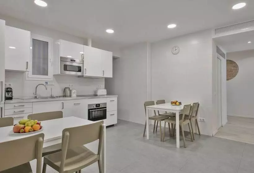 آپارتمان 4 خوابه, Stay Together Barcelona Apartments