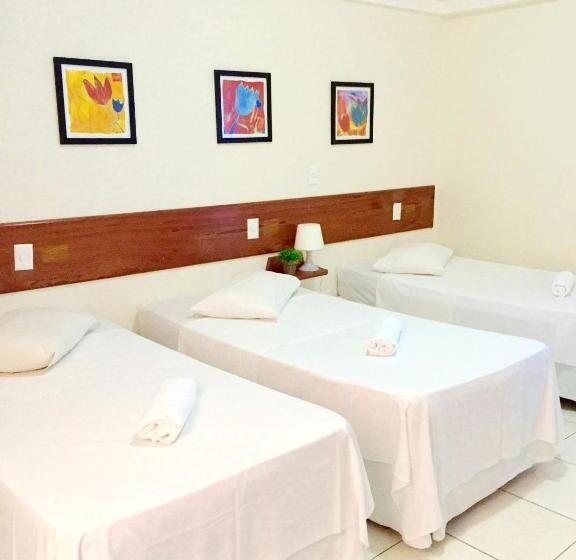 غرفة قياسية ثلاثية, Turis Hotel Centro