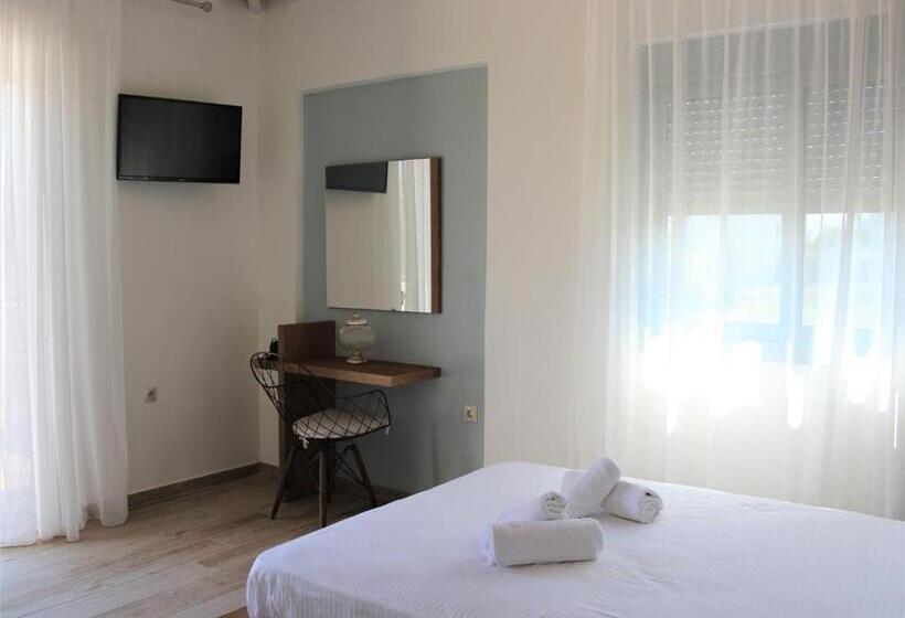 جناح جونيور مطلّ علي حمام السباحة, Villa Olga Lounge