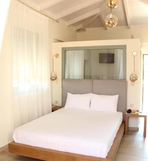 جناح جونيور مطلّ علي حمام السباحة, Villa Olga Lounge