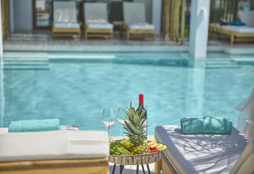 سوییت جونیور, Alia Luxury Suites And Spa