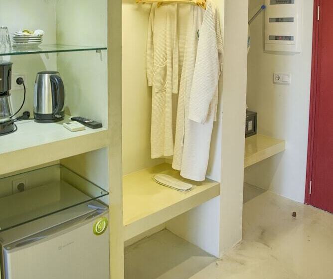주니어 스위트, Alia Luxury Suites And Spa