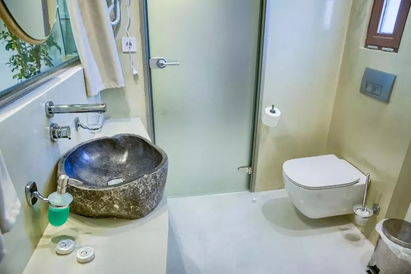 سوئیت جونیور با استخر, Alia Luxury Suites And Spa