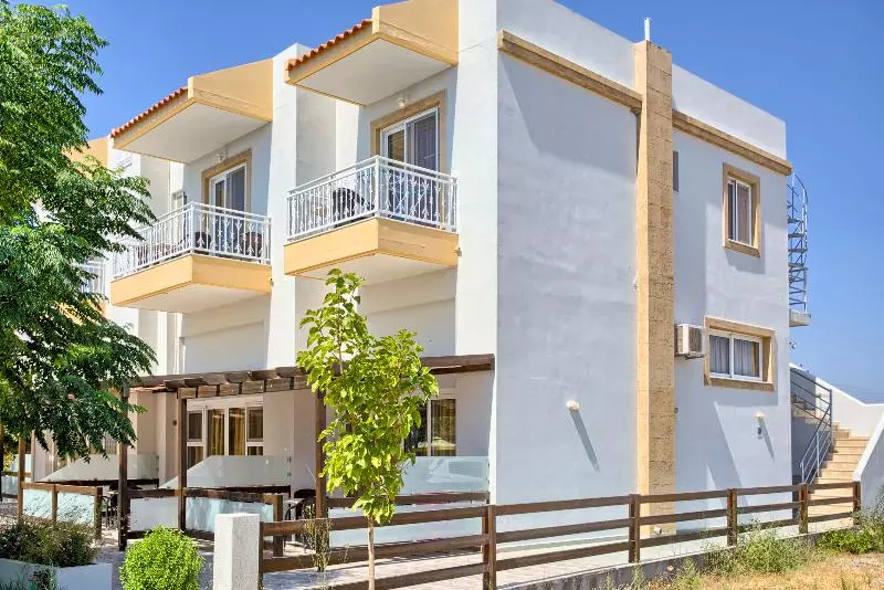 استودیوی استاندارد, Alia Luxury Suites And Spa