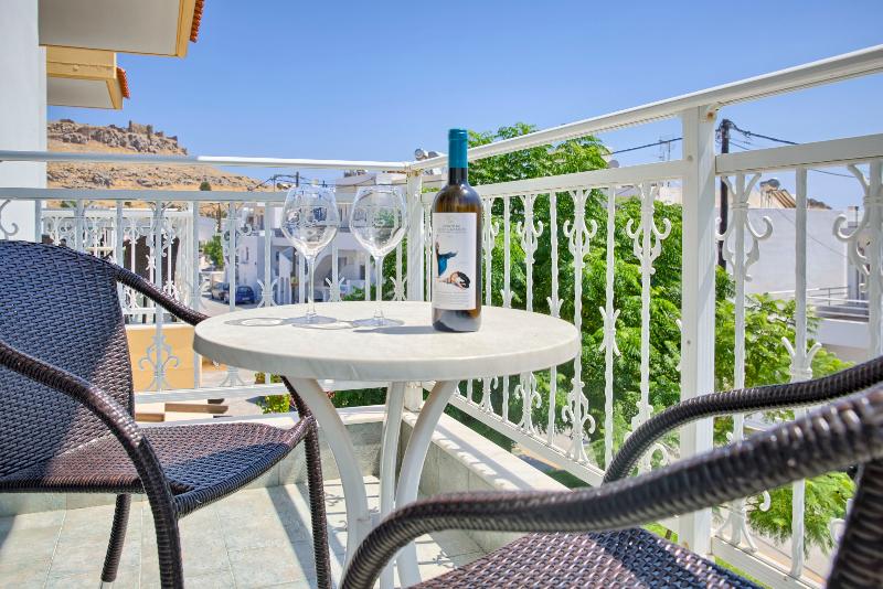 스탠다드 스튜디오, Alia Luxury Suites And Spa