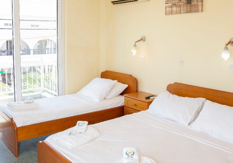 استودیوی استاندارد, Alia Luxury Suites And Spa