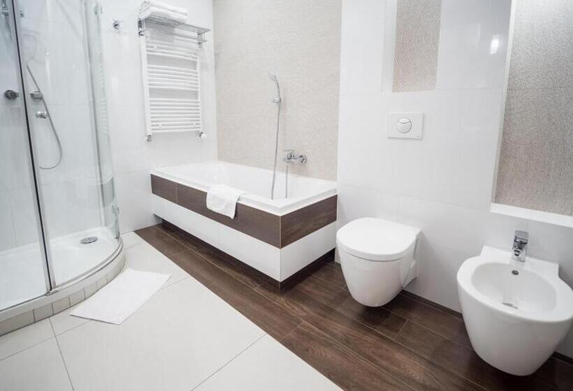 Deluxe-huoneisto 1 Makuuhuone, Miodowa