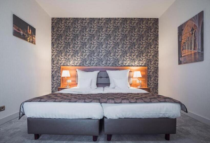 Superior-huoneisto 1 Makuuhuone, Miodowa