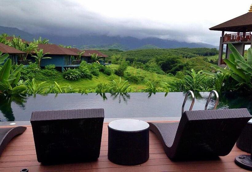 ビラ4ベッドルーム, A Star Phulare Valley