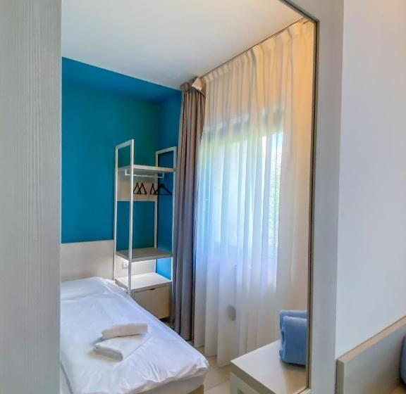 침실 2개 아파트, Belvedere Village