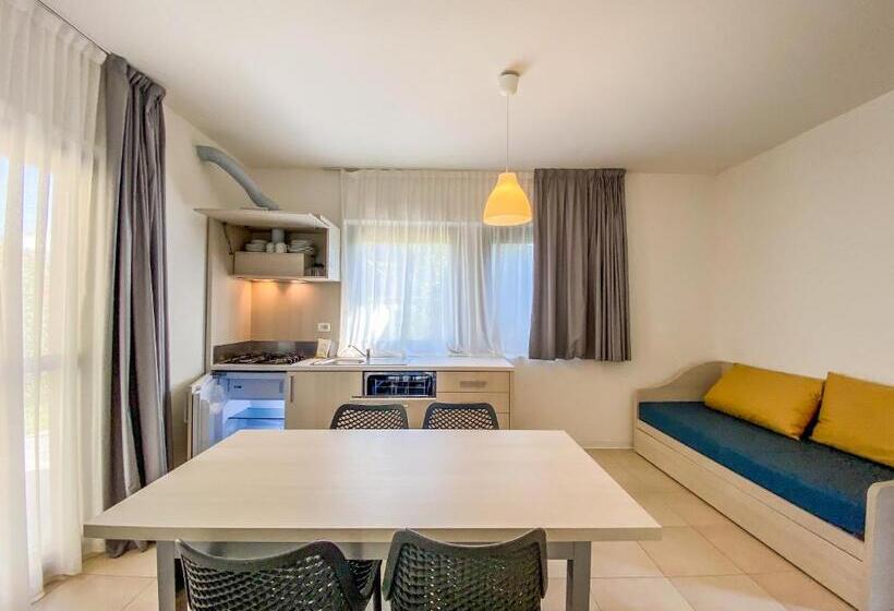 침실 2개 아파트, Belvedere Village