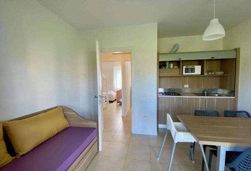 2침실 패밀리 아파트, Belvedere Village