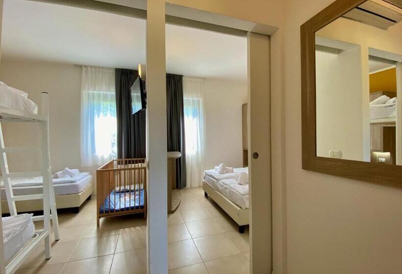 2침실 패밀리 아파트, Belvedere Village