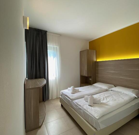 2침실 패밀리 아파트, Belvedere Village