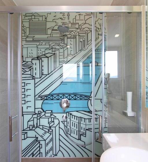 اتاق استاندارد, Cosmopolit