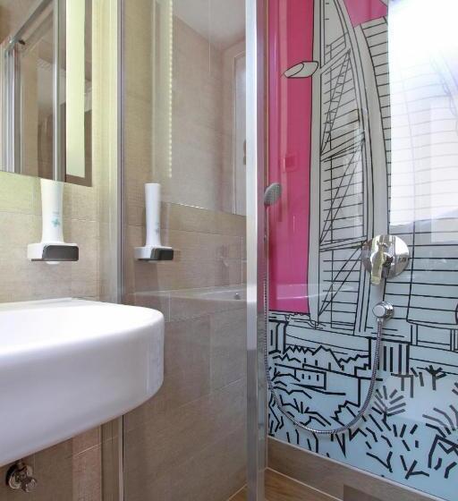 اتاق استاندارد, Cosmopolit