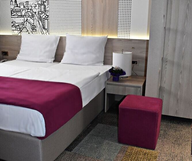 اتاق استاندارد با چشمانداز شهر, Cosmopolit