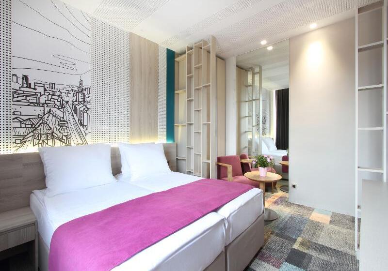 اتاق استاندارد, Cosmopolit