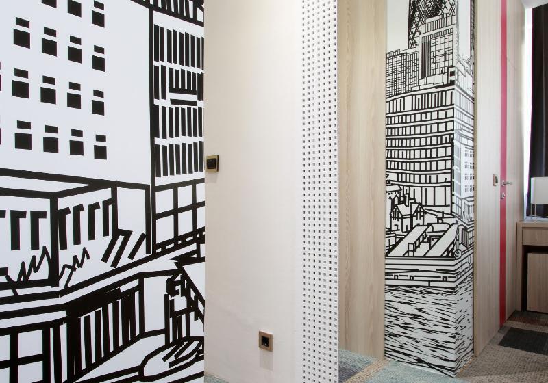 اتاق اکونومی, Cosmopolit