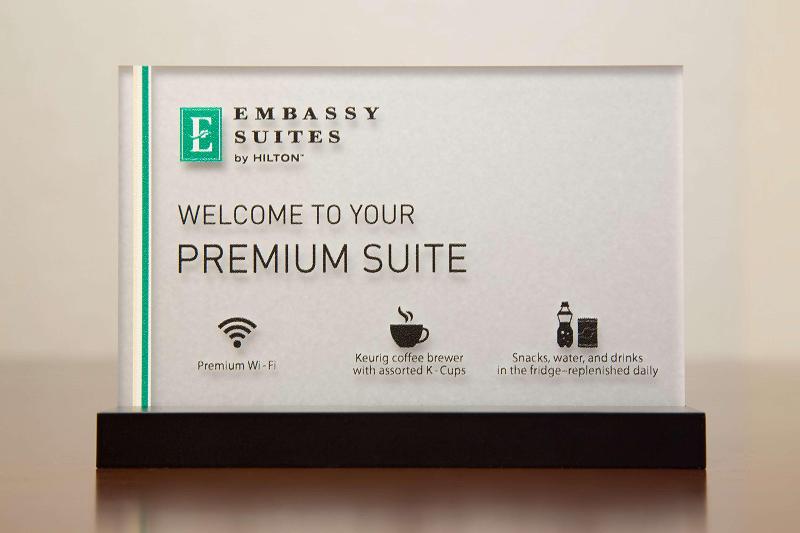 프리미엄 스위트, Embassy Suites Saratoga Springs