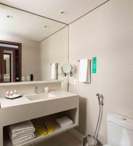 Номер Deluxe, Golden Tulip Sao Jose Dos Campos