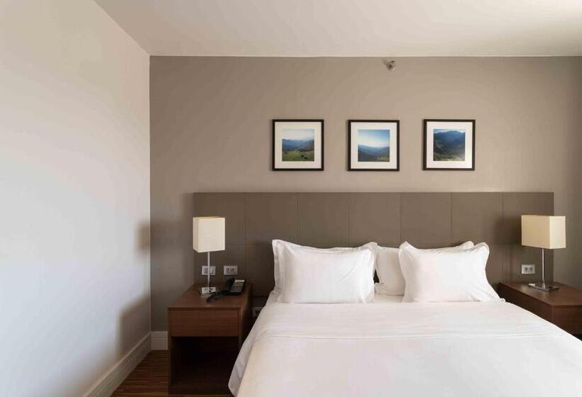 Номер Superior, Golden Tulip Sao Jose Dos Campos