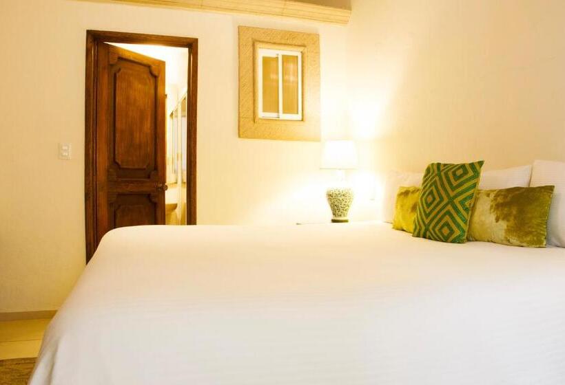 스탠다드 룸, Expres By Hosting House