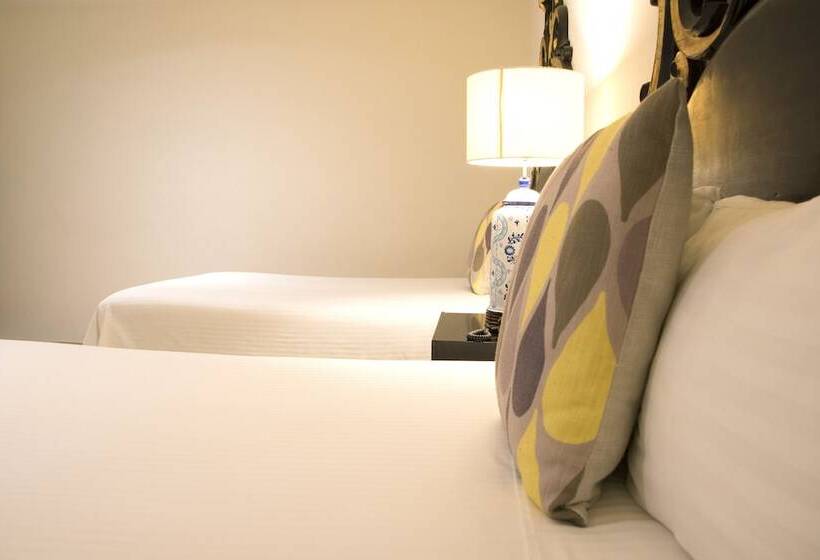 2ダブルベッドのスタンダードルーム, Expres By Hosting House