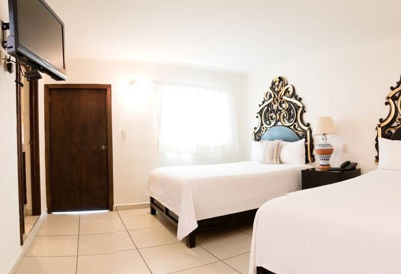 Номер Стандарт 2 Двуспальные Кровати, Expres By Hosting House